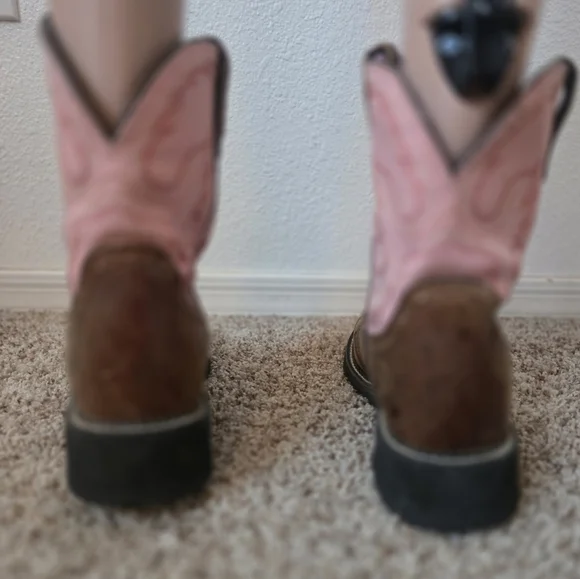 Justin Boots Pink and Brown Ankle Booties - Picture 5 of 8